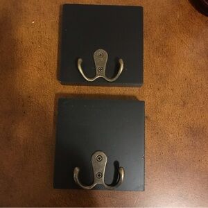 ▪️Wall Hooks Set of 2